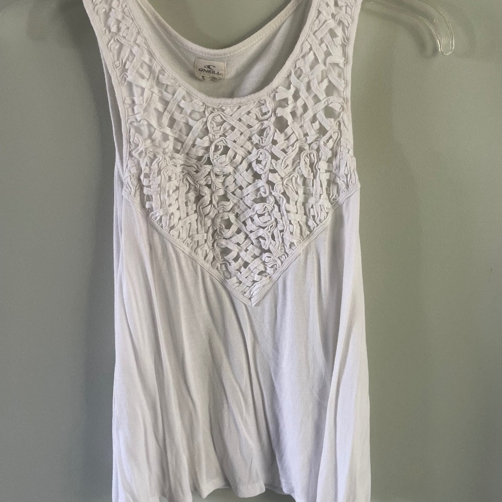 Lot of 2 O’Neil tank tops- gray and white